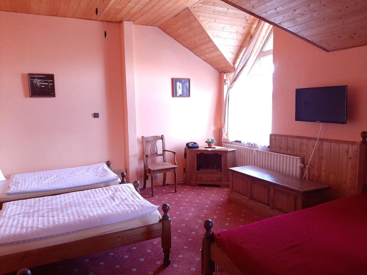 Garni Hotel Asas*** Most Exterior photo