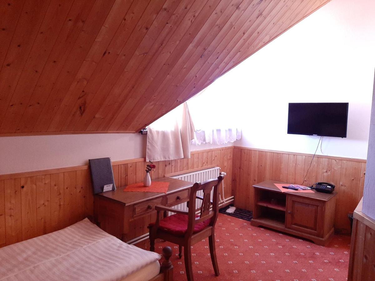Garni Hotel Asas*** Most Exterior photo